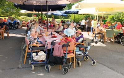 Praznični piknik za stanovalce in svojce ob 50-letnici doma starejših občanov Kamnik